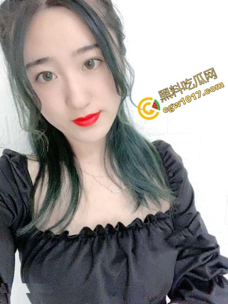 沈阳豪乳少妇【邓佳蕾】的淫荡诱惑:3P狂欢,狗绊式狂操,汁水四溅,欲仙欲死,疯狂放纵!-7