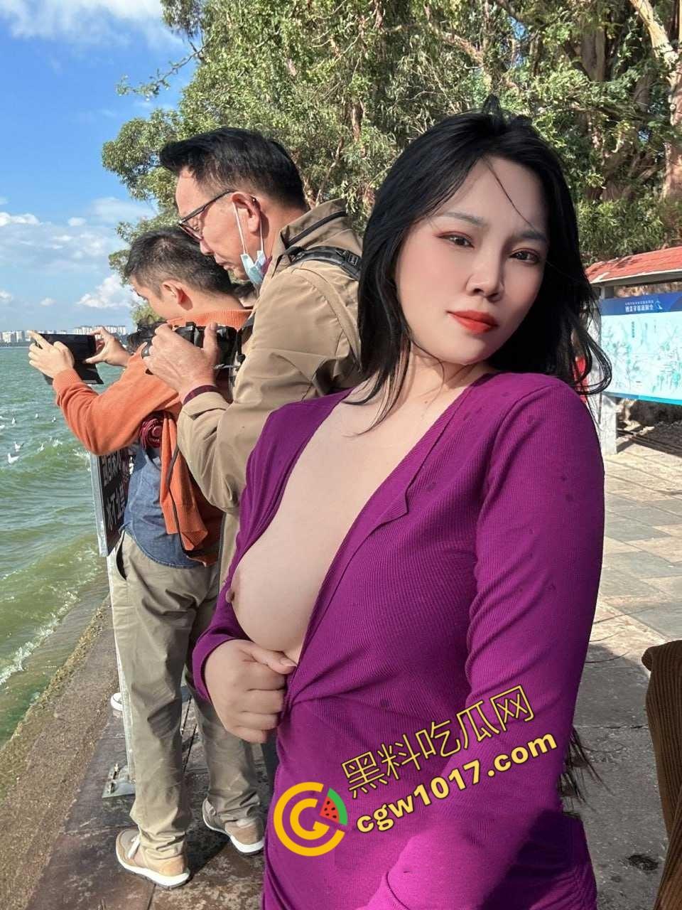 湖南爆乳美人户外大胆露奶，火辣身材勾魂摄魄，绿帽老公疯狂拍下春光无限，骚穴淫声连连，男人看了一定哈喇子狂流！-4