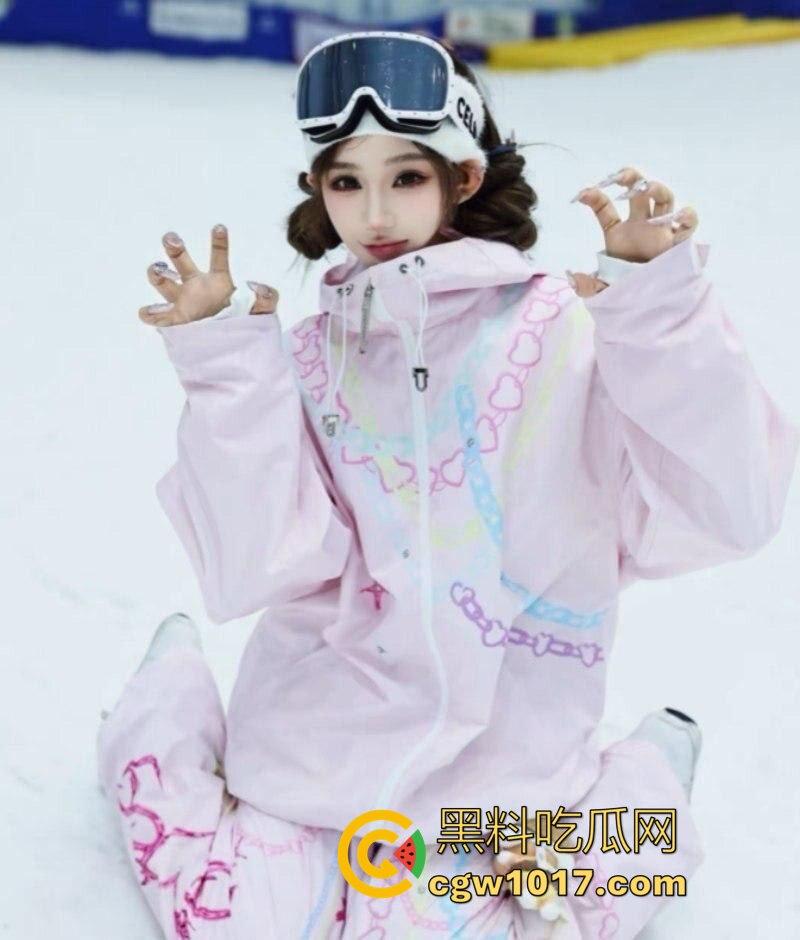 抖音百万级网红 老白不喝酒 被曝拒付3000陪滑费 女主发文控诉 身份却被实锤为外围女 完整版！-5