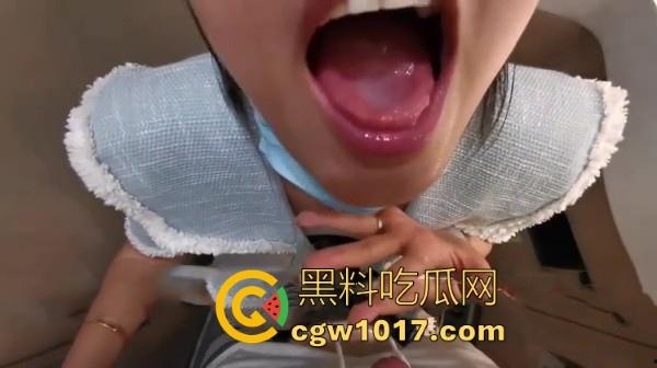 大神刺激户外,在时速300公里的高铁上激情口爆,没忍住全射母狗嘴里了,差点被乘务员发现超刺激!-6