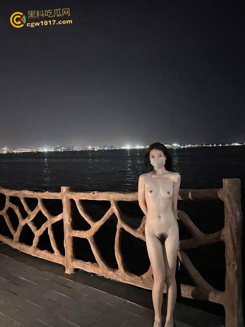 沈阳小母狗【李思琴】,与炮友约炮偷情,户外露出激情十足,深喉口交挑逗不断,粉嫩白虎被无套爆操 !-4