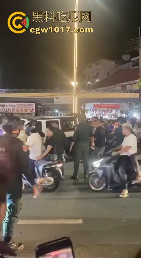 妙瓦底顺达园区缅甸KUN武装屠杀中国人！抢劫、轮奸、枪杀地盘之争，诈骗人员沦落为牺牲品，这时候你是中国人啦！-16