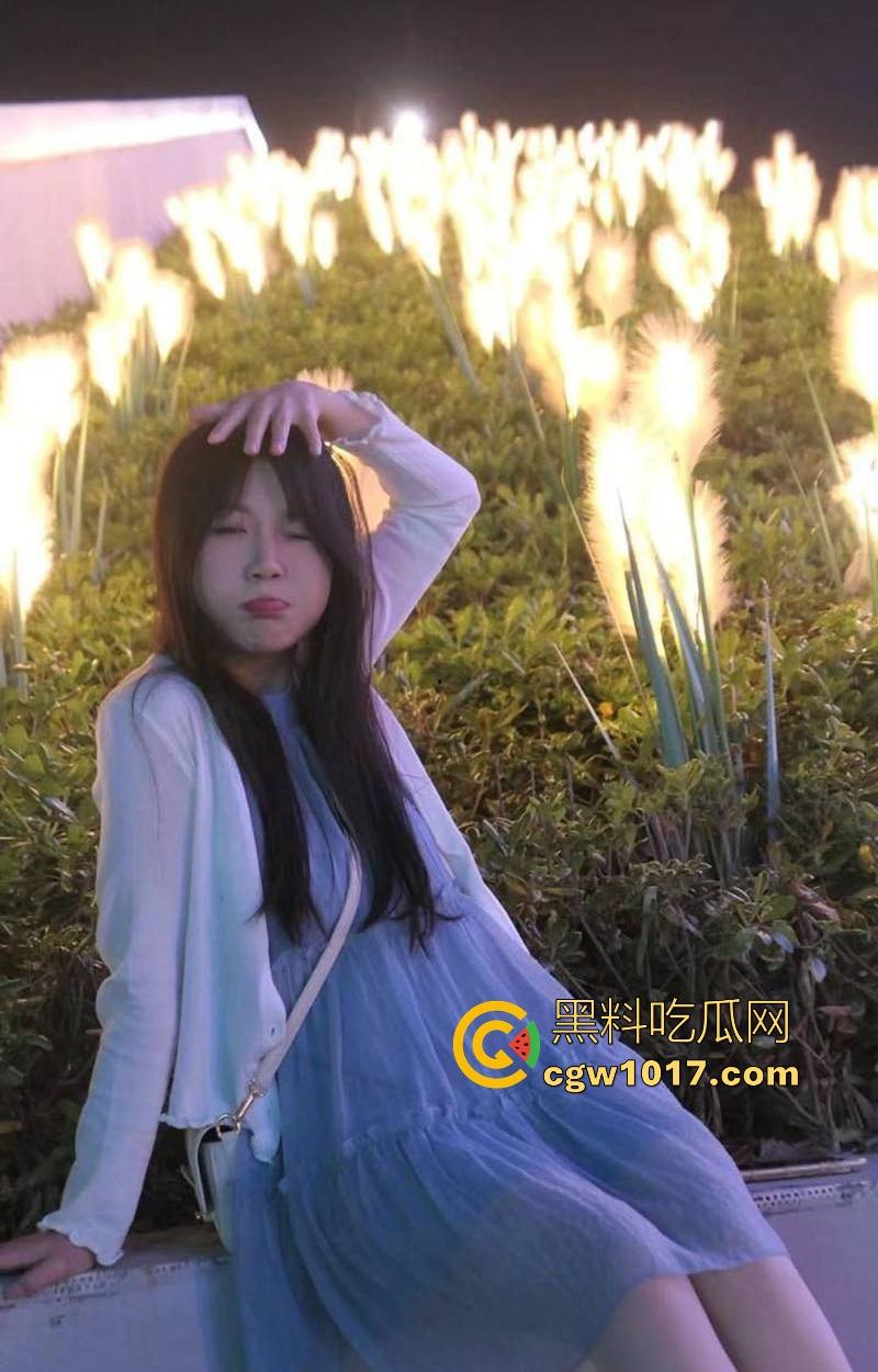 湖北师范大学萝莉学妹【温琬玲】反差跪床深喉口爆,狗链牵引翘臀后入爆操,与男友性爱视频曝光泄露!-3