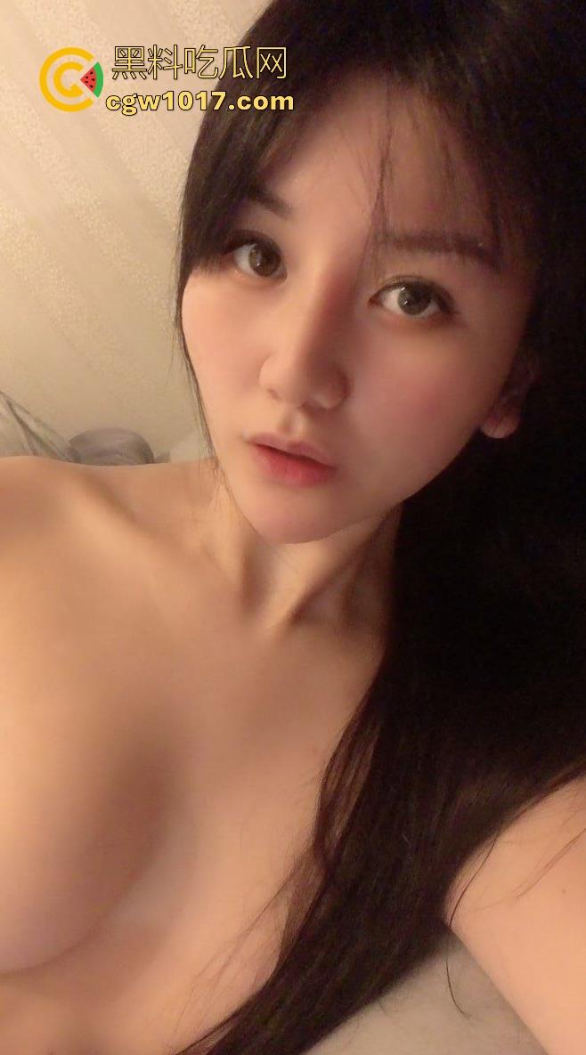 重口味扩肛拳交,极品熟女葫芦肛塞硬插屁眼,极大尺寸假阳具,一吞到底一次吃三粒,简直无敌!-1