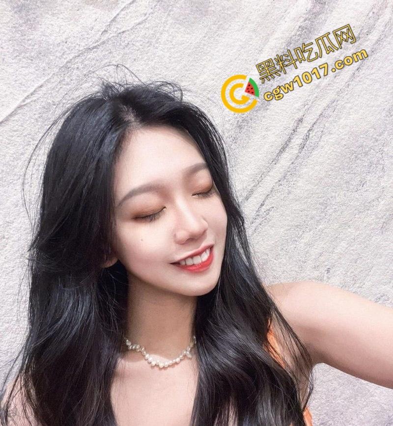 杭州美少妇【冯霏霏】与老公兄弟偷情视频烈火撩人，翘臀淫浪，无套激战，无尽快感爆棚，让人欲火焚身，欲罢不能！-3