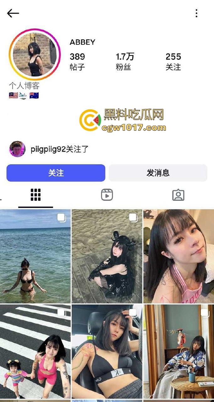 ins高颜值福利博主【ABBEY】最新福利视频曝光,高颜值健身少女露脸深情舔屌,后入猛干时雪白翘臀被撞得啪啪响!-1