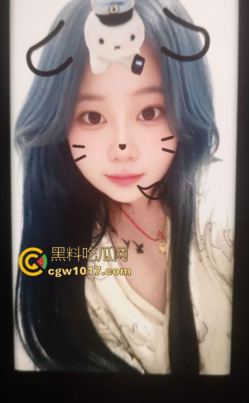 广西北海康养职业技术学院【张婷】极度痴迷商K点男模,签下裸贷无力偿还,遭债主曝光私拍,奶穴同框全程露脸!-4