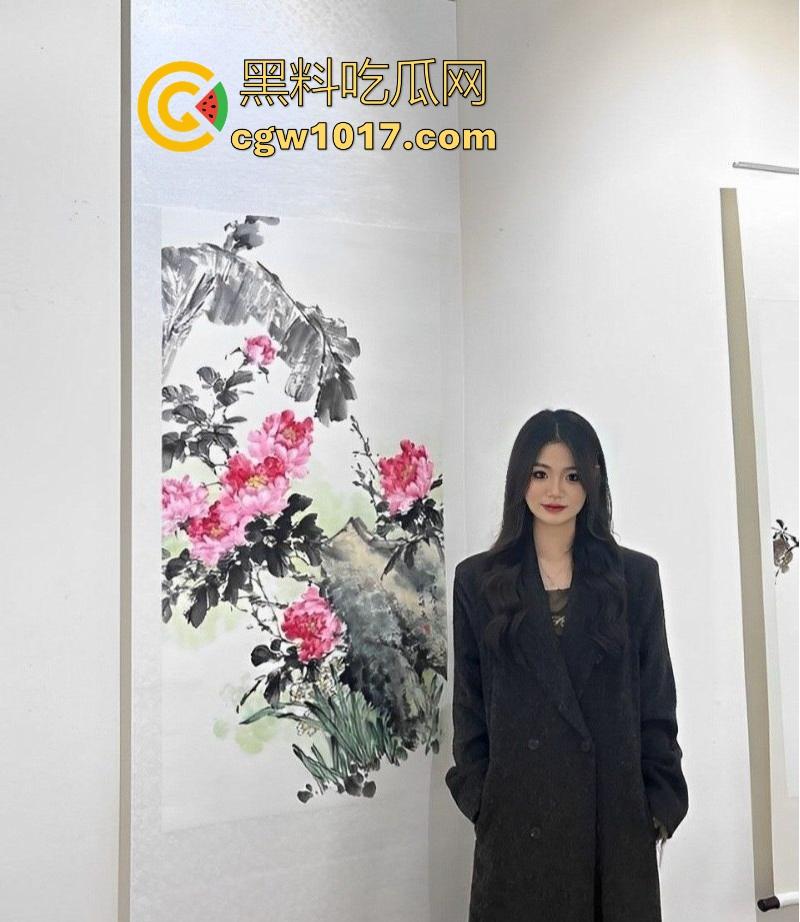 四川美术学院纯欲高冷学姐【李怡洋】约炮视频曝光,滴蜡调教反差母狗,深喉添屌技艺高超,花式做爱爆操满足颜射!-1