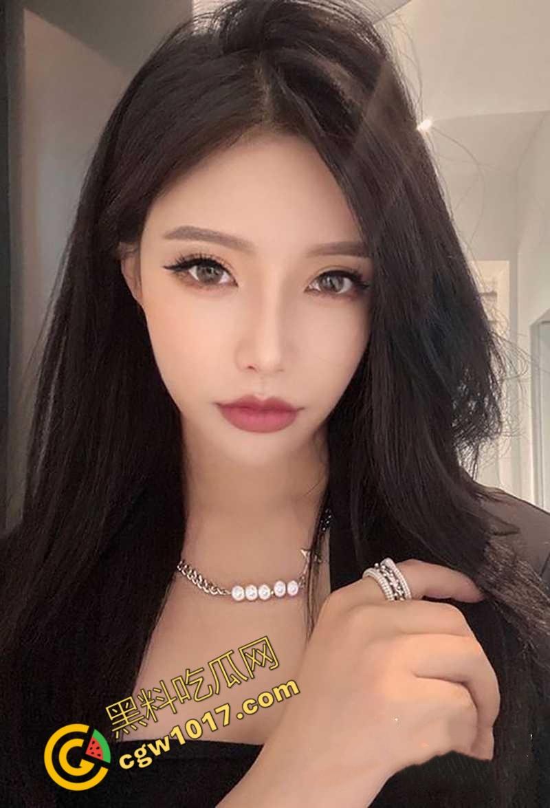 前美团女总监【陶子】撸贷240万包养夜店猛男，夜店狂欢多P出轨！神颜大奶偏好激情，老公曝光秘密，震惊全网！-1