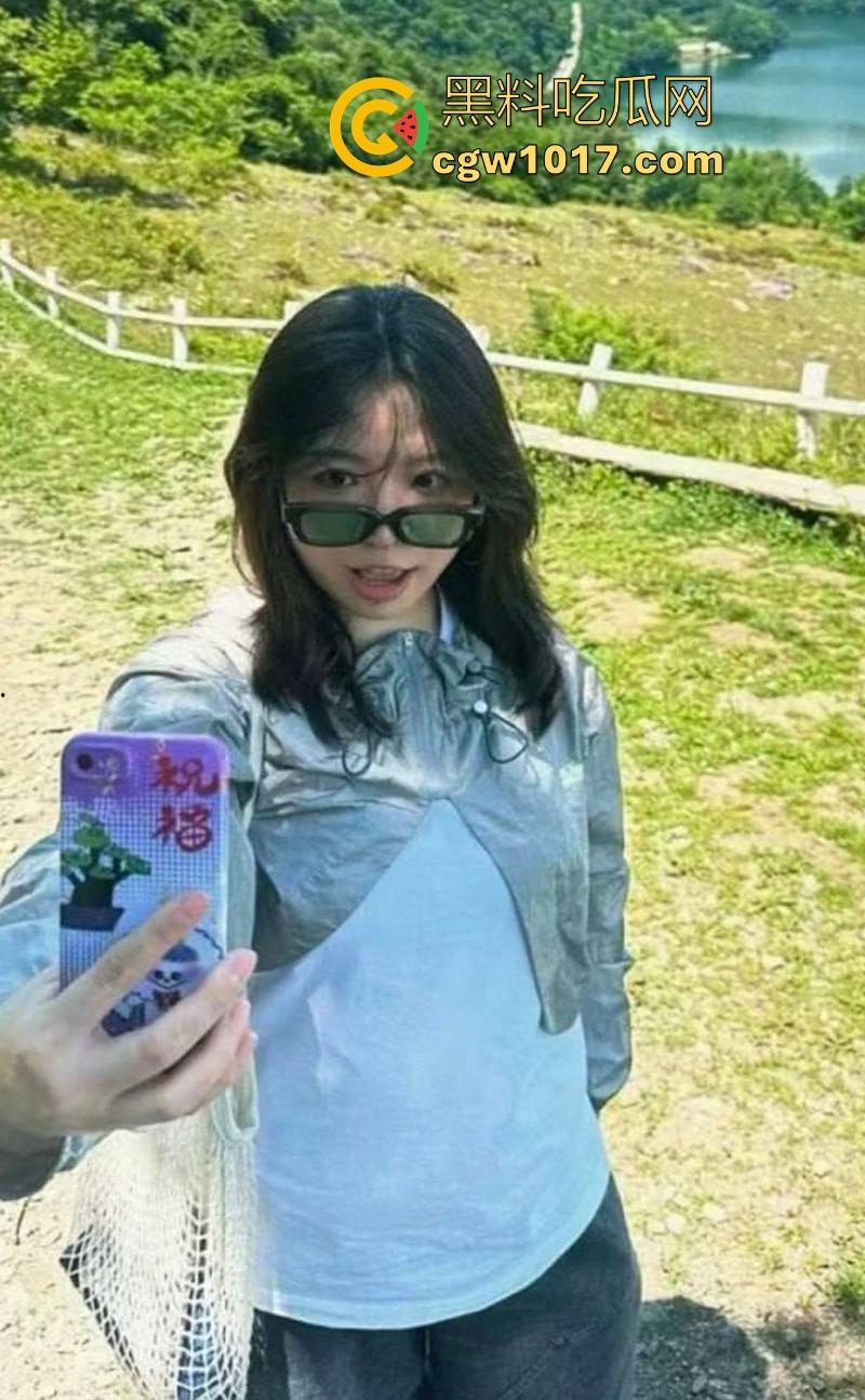 河北工业学院微胖母狗【王如梦】反差母狗道具调教,甜美外表彻底崩坏,花式抽插后入,现已是合格母狗炮架!-3