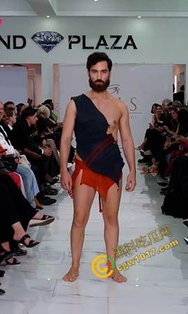 激情荷兰时尚展:裸露模特颠覆眼球,薄纱飘舞间激情四射,色情与高雅交相辉映,撩人心弦!-6