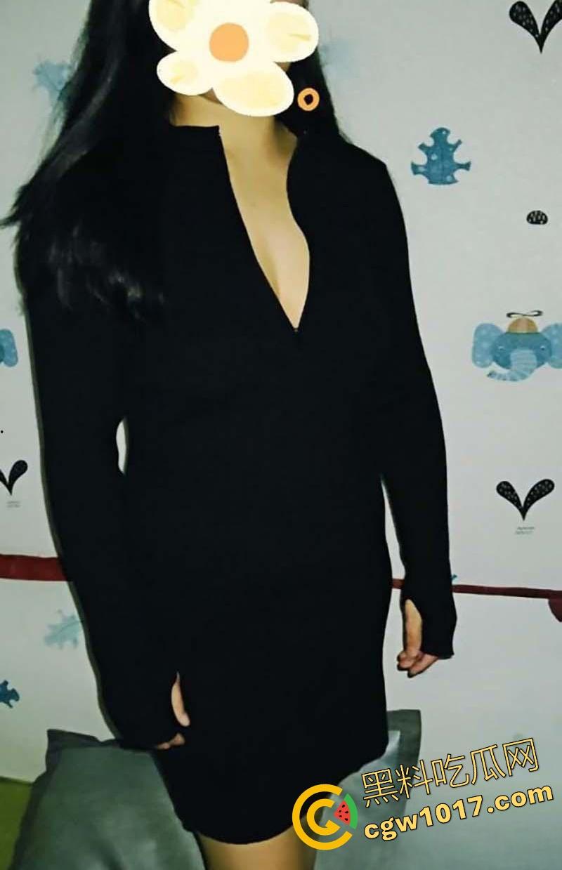 排卵期大姨子饥渴难耐,主动真空换装勾引,后妈裙瑜伽裤性感诱惑,微胖巨乳惨遭无情爆操内射!-4