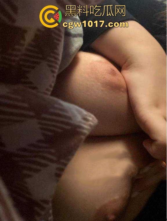 广东第二师范学院极品微胖女大【李紫枫】沉迷约炮性爱，微胖巨乳身材被体育炮友无情猛插，直喊爸爸求饶！-10