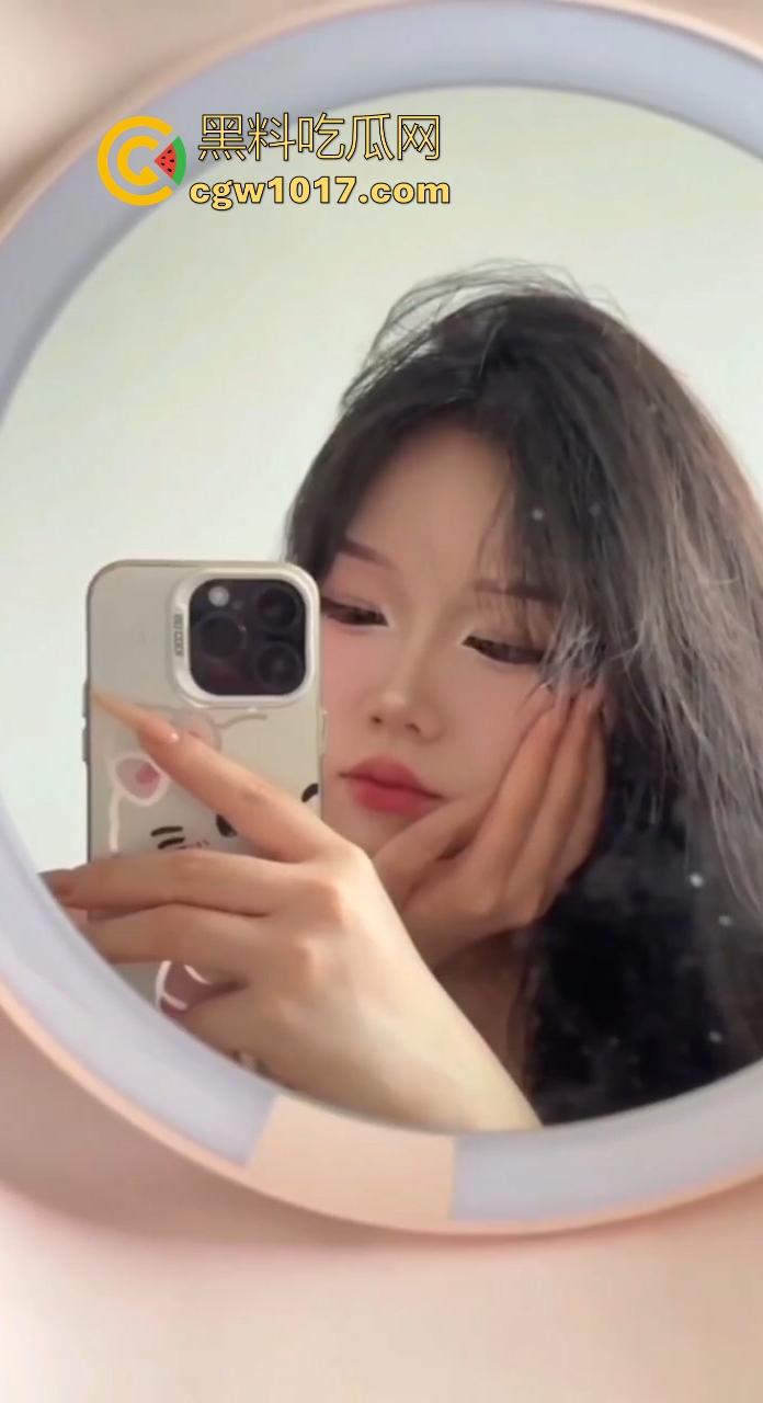 21世纪最伟大的职业台球助教!挽救了很多无知少女,也启蒙了很多少男,让我们好好重温一下那些经典名媛战役吧!-6