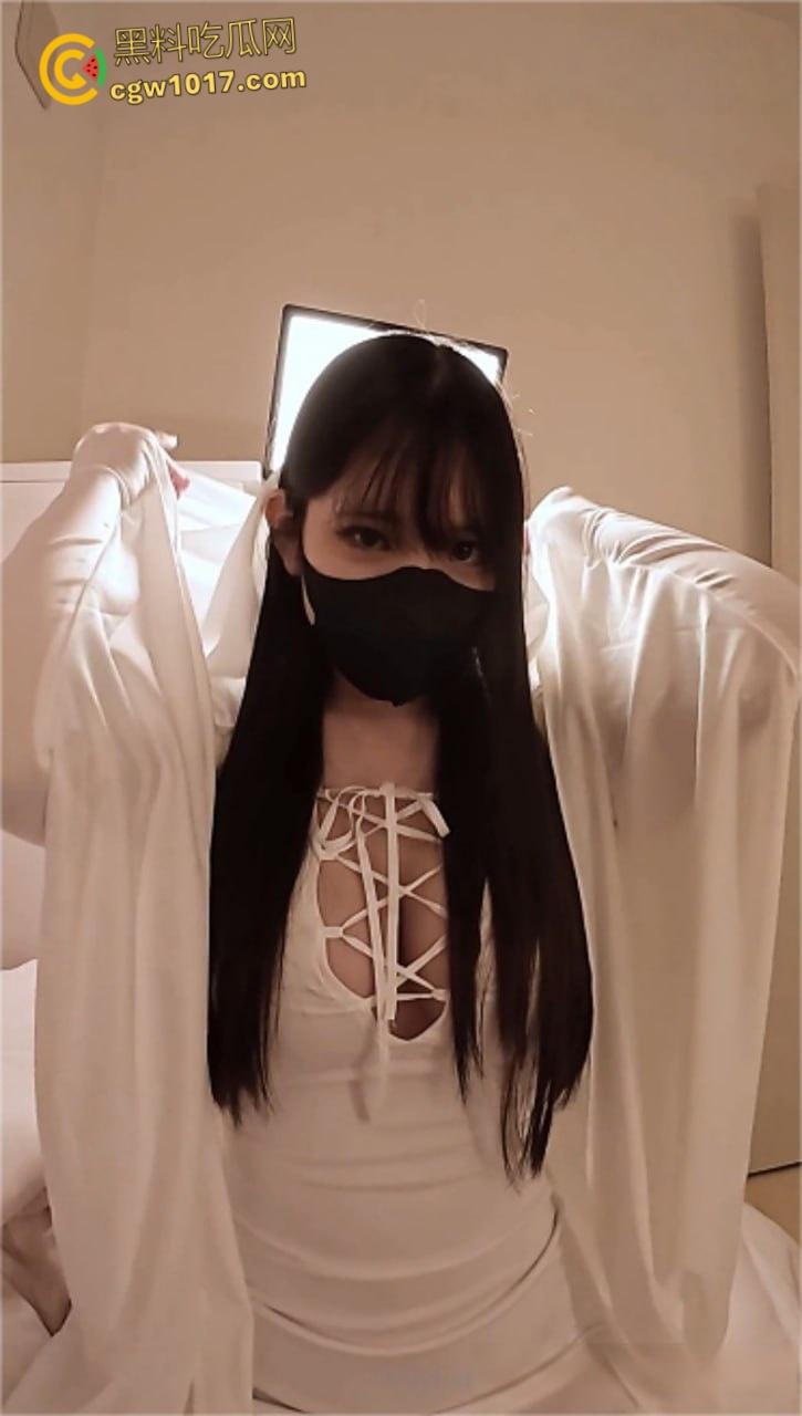 日本福利姬【Kanonhentai】，万圣节cos妩媚幽灵娘，巨大美乳侍奉肉棒，蜜舌温暖湿滑，口爆大量浓精！-4