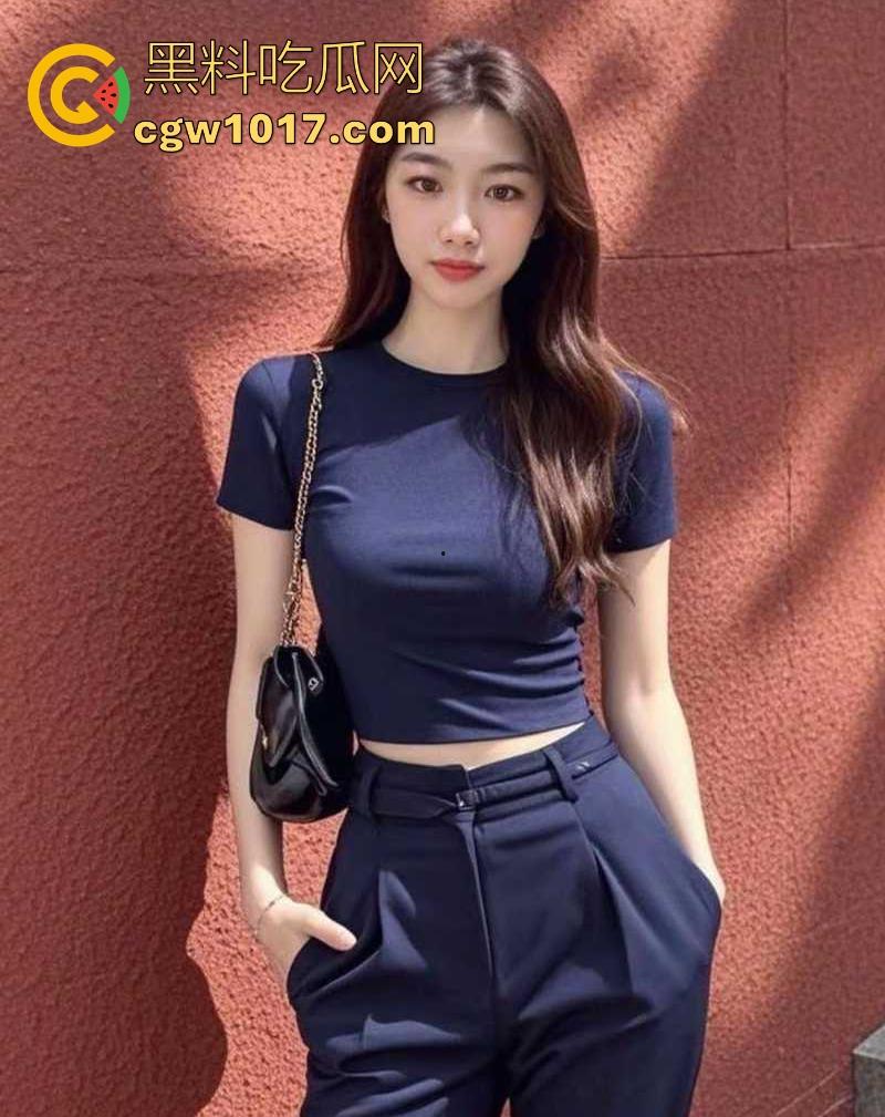 深圳大学【霍恩恩】酒店门口还装人模狗样，一进房门直接变发情野猫，男友操得脸发青都射不赢她这淫货一炮！-1