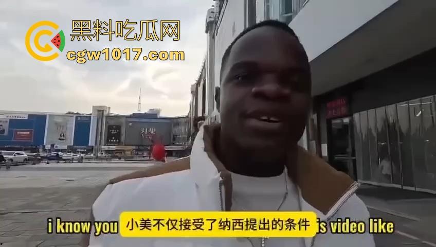 非洲黑猩猩挑战来中国相亲,没彩礼没样貌纯靠大屌跟黑皮肤加持,万万没想到啊,真有骚逼马桶排队送温暖啊!-5