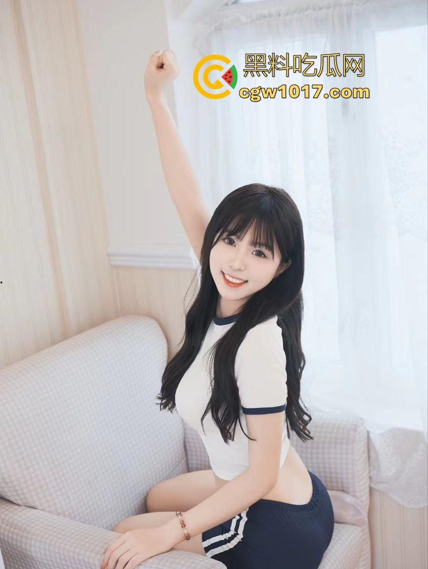 抖音高颜值尤物网红【Mmakcas】不雅视频曝光,短视频里的擦边女神,广州天价逼,淫水喷溅如泉涌!-5