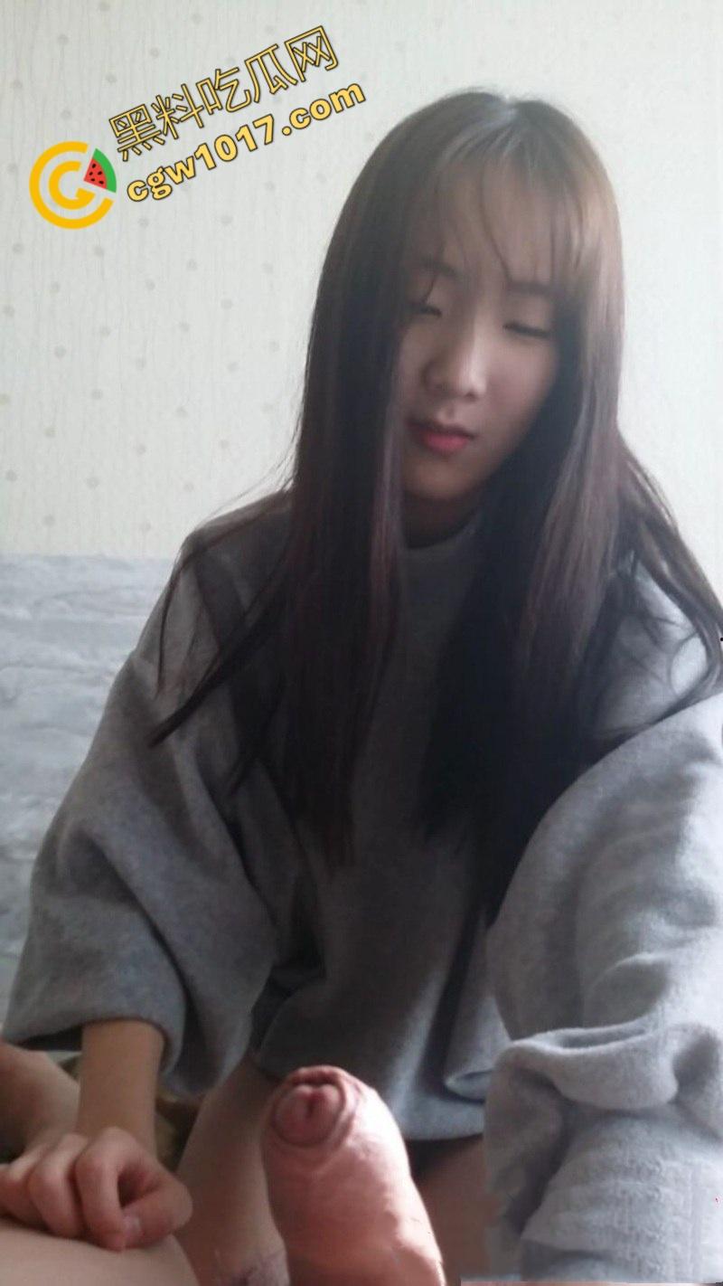 重庆人妻【郑梦琪】约炮前男友视频曝光：绿帽老公誓要搞臭这对狗男女，贤妻秒变淫娃，床上高潮不断，淫叫连连-2