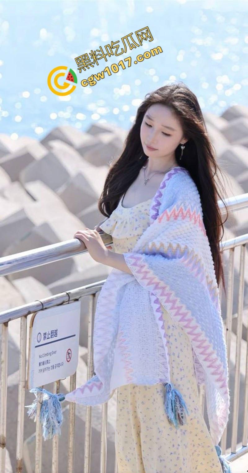 广东校花【羽欣晴】白天纯情学生,夜晚深喉神技,蜜口舔吞吸取精液,喷溅喉咙,诱惑无限,骚劲儿直冲天际-4