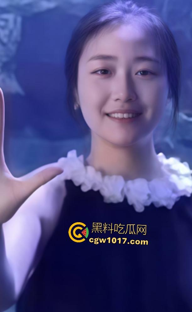 河南女教师【杨悦悦】约炮友,口交像吃了摇头丸狂摇,被后入差点吟诗,要是我有这种老师,还怕考不上清华?-2