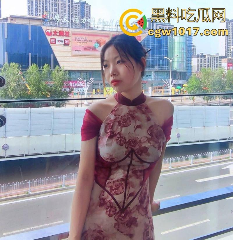 soul约炮长沙师范学院音乐系母狗【李悦】微胖巨乳魔鬼身材,性欲强如洪水猛兽,湿漉漉骚逼吞噬每根巨屌!-2