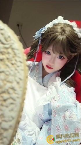 快手三角洲女主播【番茄酱耶】,榜一大哥打赏一个火箭,椅子翻转双脚乱蹬,当场失控骚逼喷汁,直播整活流量密码 !-4