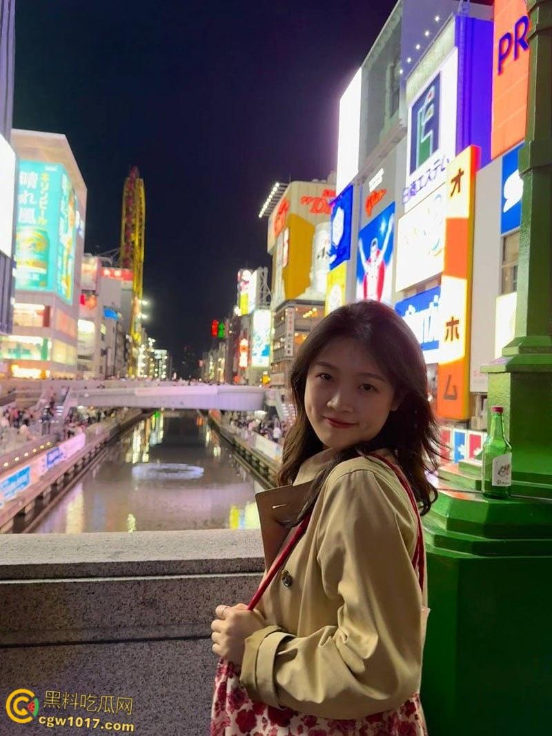 日本留学生【陈清怡】曲线玲珑美乳饱满,口技高超吞吐拉丝,翘臀圆润后入爆操,臀浪翻天!-1