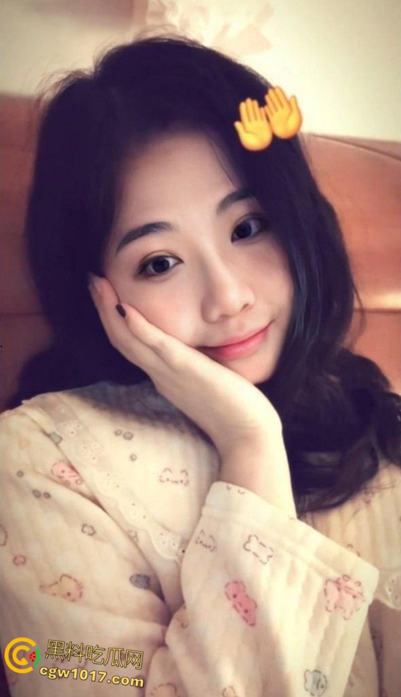 湖南长沙高颜母狗【赵莹】, 社交软件约炮被瓜友曝光,大屌后入爆操到失神,快射时主动张口求精液保养!-2