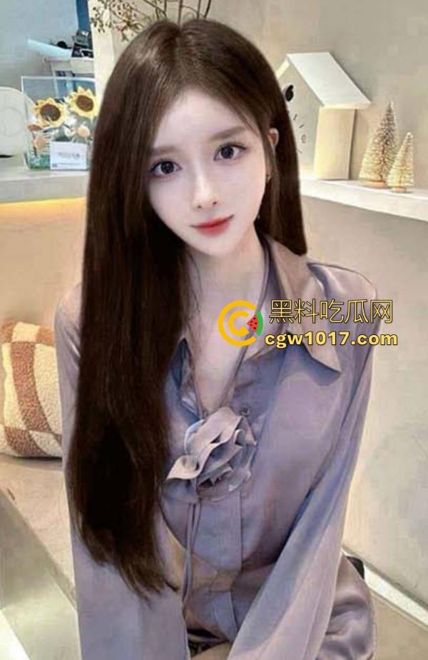 跟性感丰满的迷人嫂子酒店偷情约炮,红色情趣套装身上骑,无套中出,一滴不剩的舔舐干净我的精液!-3