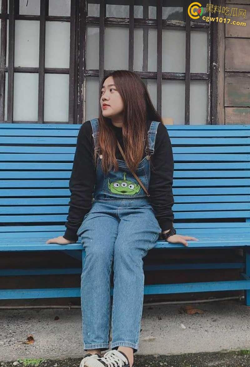 长沙母狗【孙资婷】,与表哥乱伦玩露脸调教,巨乳肥臀嫩鲍早熟,舔屌深喉被花式爆操,肥逼不流外人田啊!-2