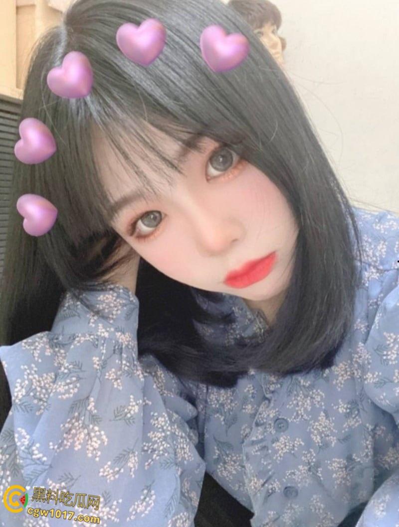 台湾高雄中华科大【孙资婷】， 被炮友各种调教玩弄，口交深喉颜射极致榨精，狂骑炮友宛如自动打炮机器 ！-2