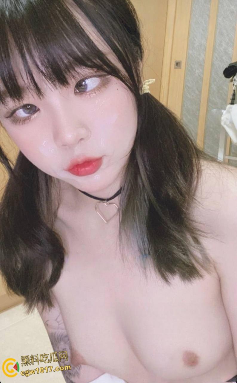 台湾高雄中华科大【孙资婷】， 被炮友各种调教玩弄，口交深喉颜射极致榨精，狂骑炮友宛如自动打炮机器 ！-4