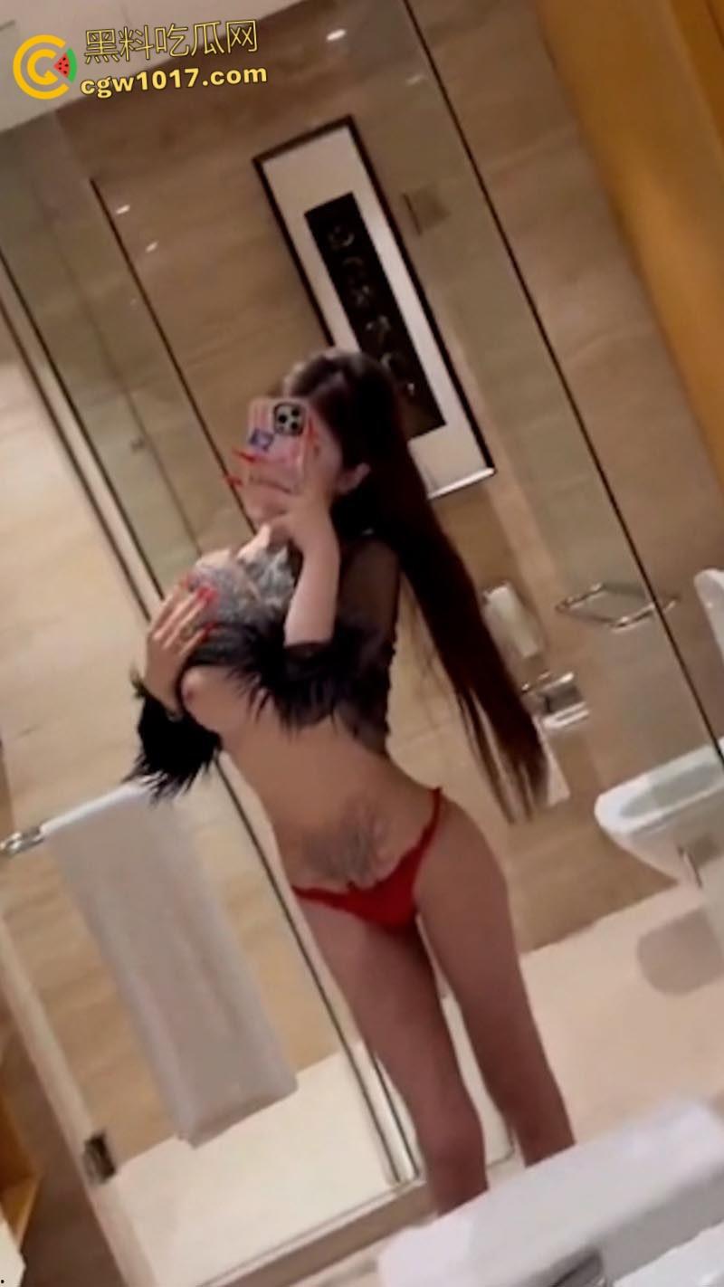 高颜值纹身御姐【琳琳】，极品颜值黑发媚眼，白虎粉穴三点全露，性感纹身妖娆吸睛，骚气直击灵魂！-7