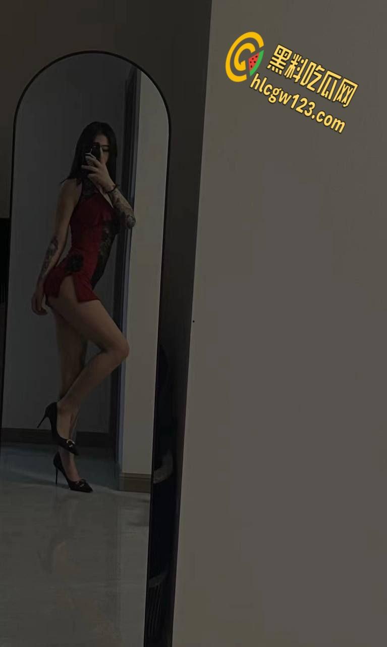 高颜值女大学生【陈思琪】,淫纹黑丝诱惑,粉嫩骚穴菊花被舔爆,轮番后入内射尖叫!-2