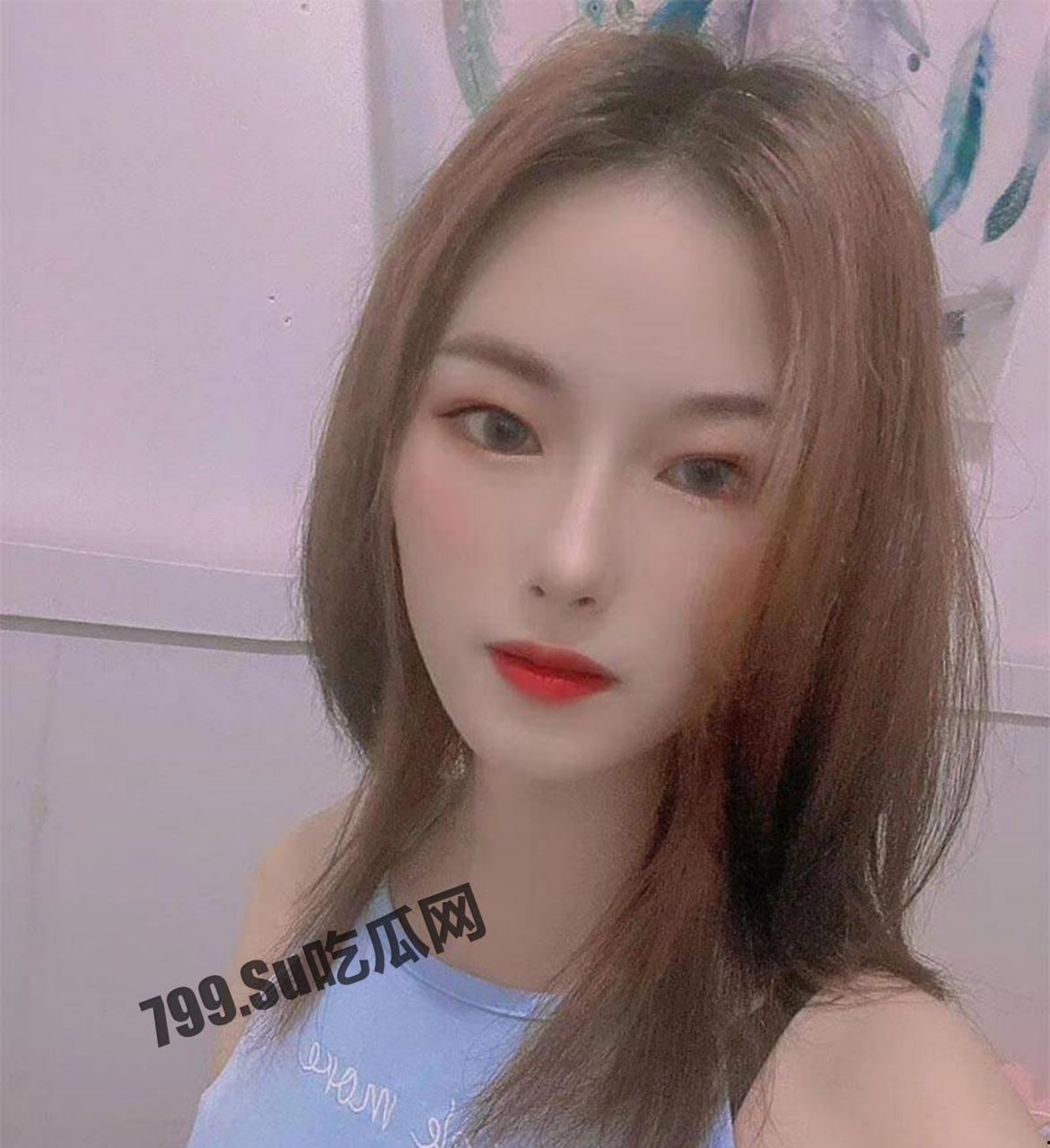 云盘泄密 大连海事大学 大二学妹张帆 与男友性爱视频泄漏 是个爱吃鸡巴的好女孩-4