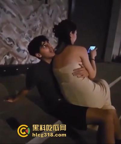 巴西牛排具象化,印度旅游博主偶遇摩洛哥男子搂抱中国女友,男子回答称中国女人是世界上最好追的女人!-3