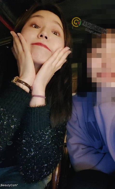 瓜友爆料:探探上约已婚少妇,边操边打电话给闺蜜!克制叫床令人喘不过气-3