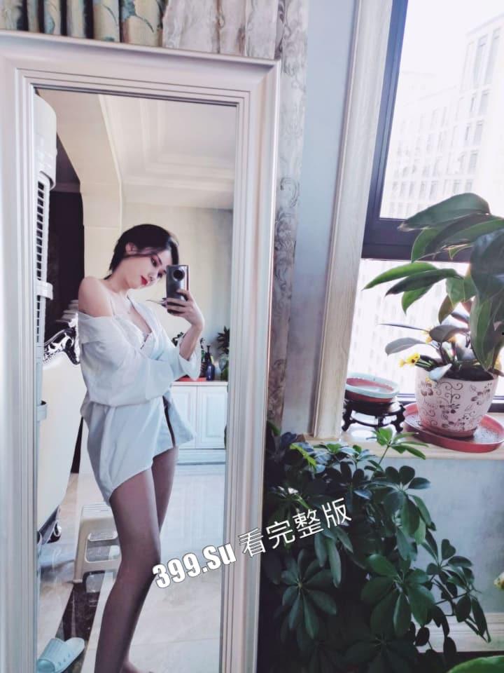 上海极品模特主持人 何姗姗 拍私房照被摄影师 PUA,疯狂吃鸡无套后入翘臀,模特界又多了一只母狗-3