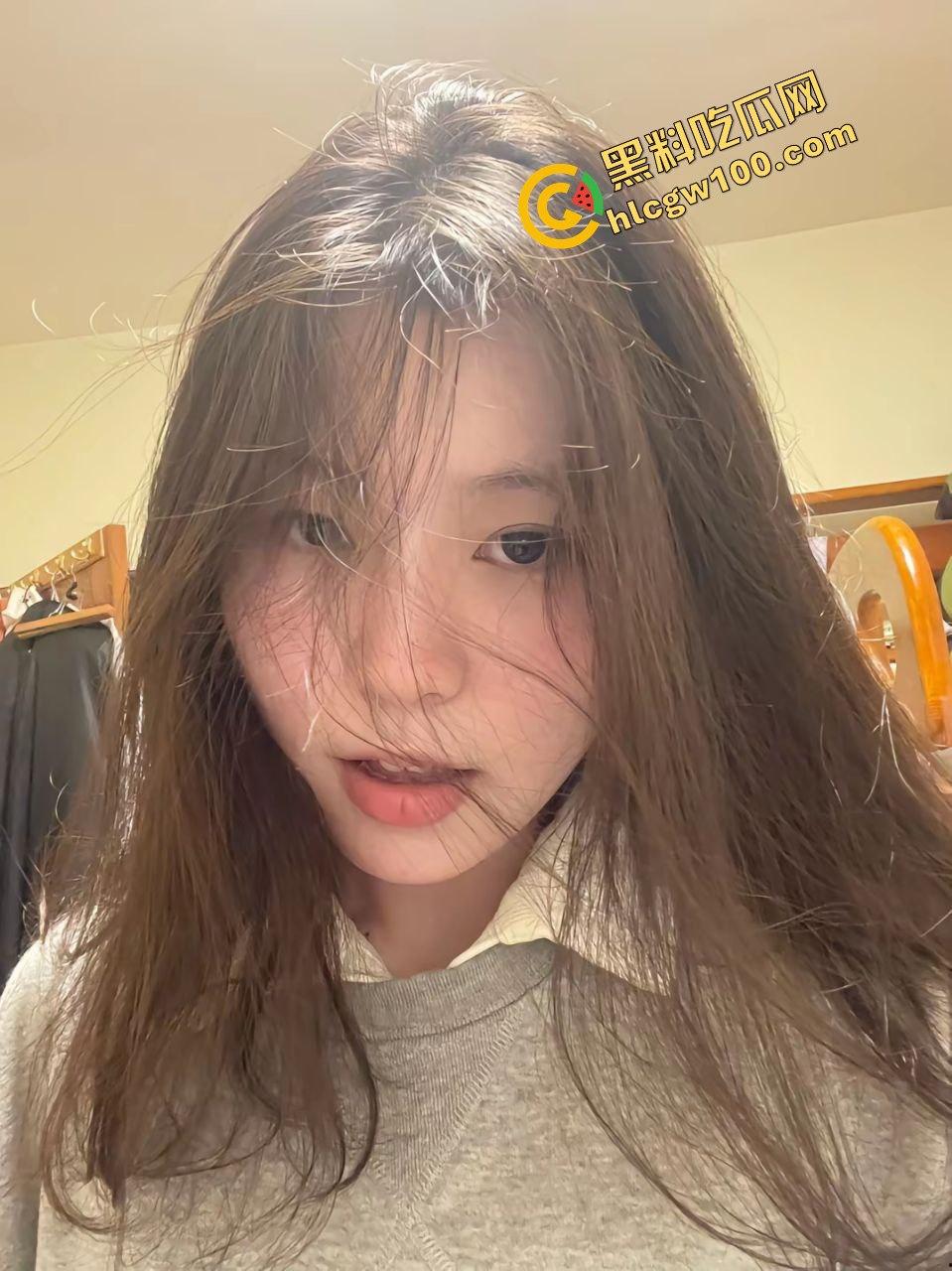 浙江温州反差骚鸡母狗精盆『宁佩瑶』跨年夜元旦激情口交操逼性爱!打响新年第一炮!原创独家流出!-5