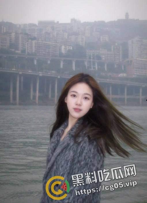 标题 瓜友投稿!实锤重庆西南大学 【黄梓怡】 刚入学就下海做鸡 名副其实反差婊 口活太棒了不像刚下海-5