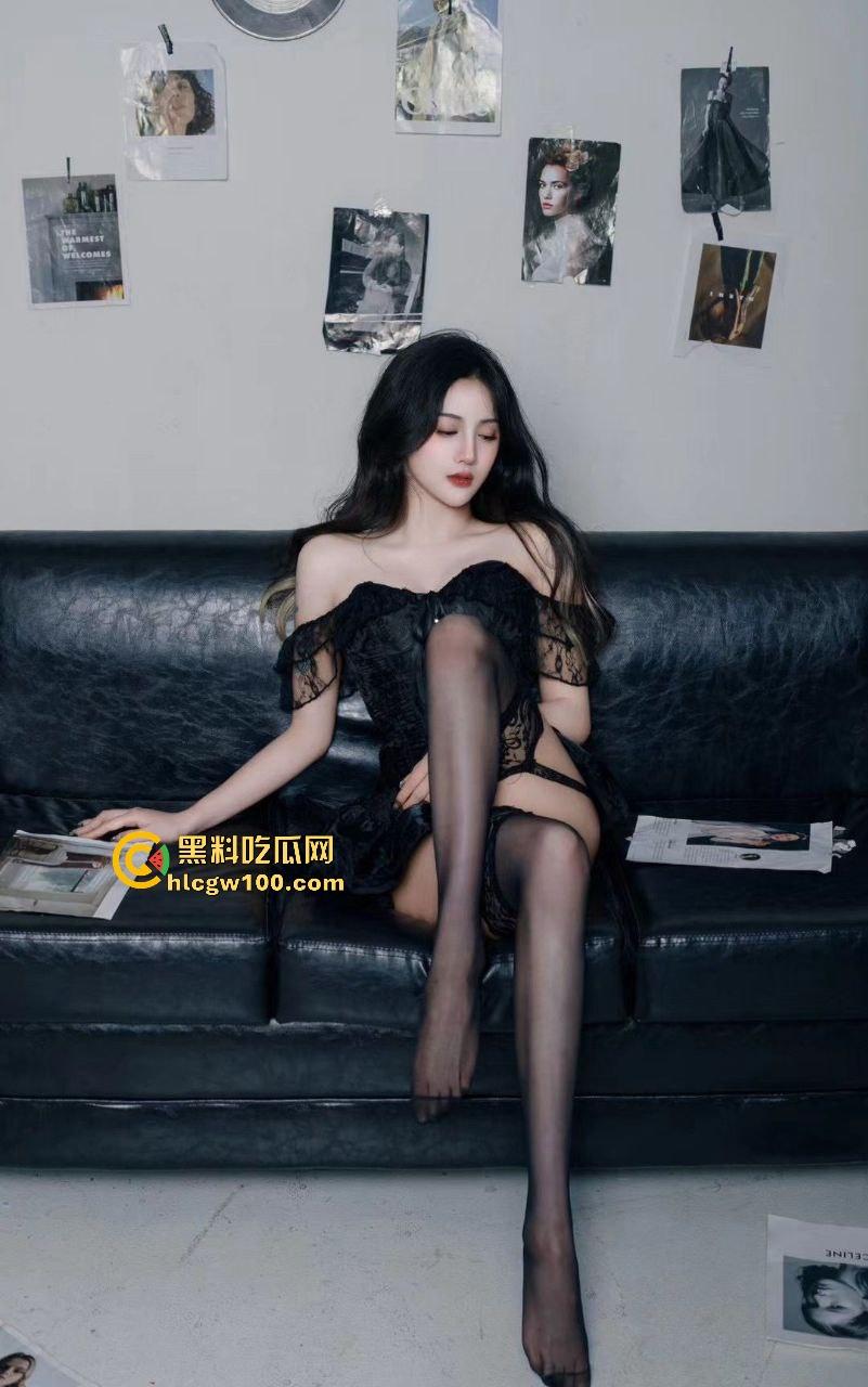 邻里偷情实录,麻将桌上勾搭的骚少妇,老公一出门就开干,69互口倒挂金钩,高潮夹得老王原地喷射!-4