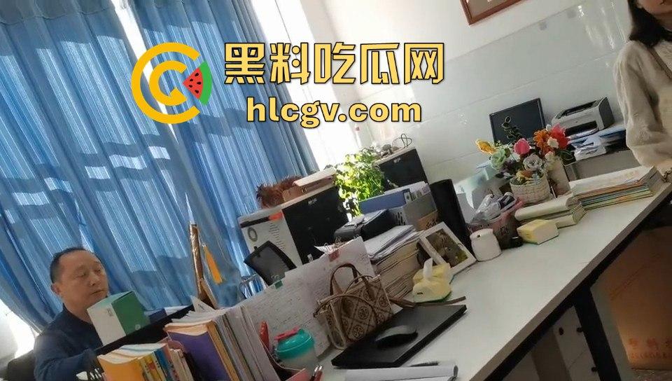 宜宾江安教师事件闹大!县政府限制老师自由,管教书的,放任直播傻逼?-9