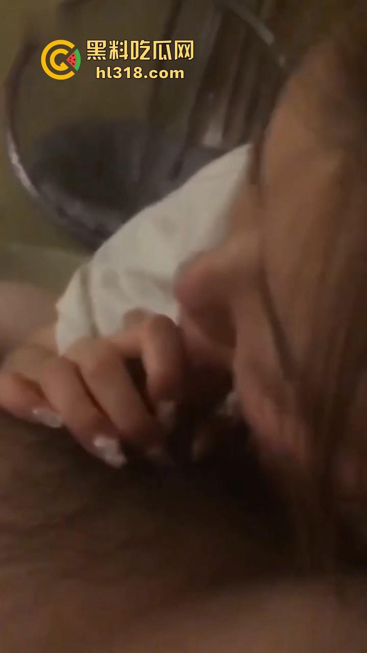 绝美御姐【林颖慧】性爱私拍曝光,高颜值尤物身材火辣,风骚勾人口活超绝,化身淫荡小兔子榨干你的精液!-1