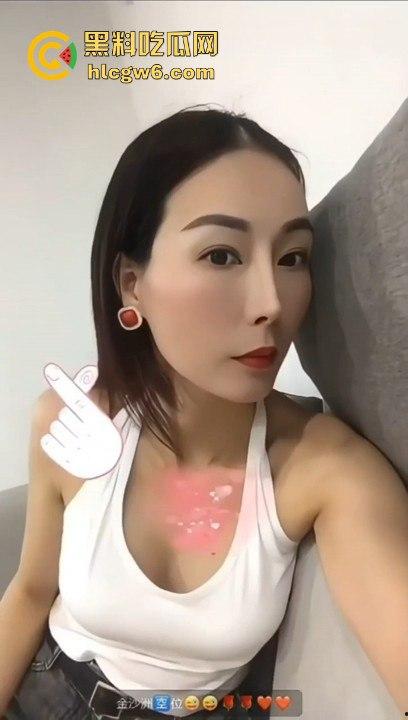 35岁骚浪顶级小野模变身金主专属母狗,穷人女神富人精盆,票子与肉体双丰收的堕落之路!-1