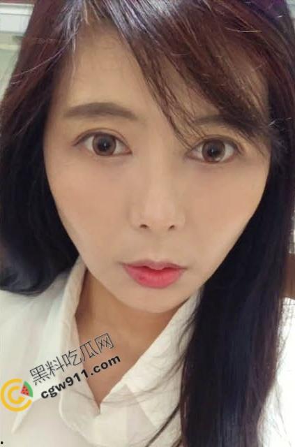 海角大神趁父亲工地加班，猛虐D杯巨乳母亲，肥臀淫水横流，呻吟失控至，爆操骚穴失禁-2