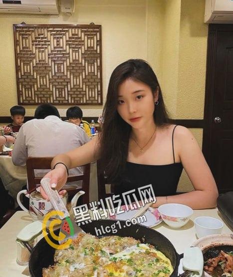 美国加州极品高颜值留学生 泡菜国24岁电竞网红女神 JessicaKim 大尺度自慰自拍视频泄密！-8