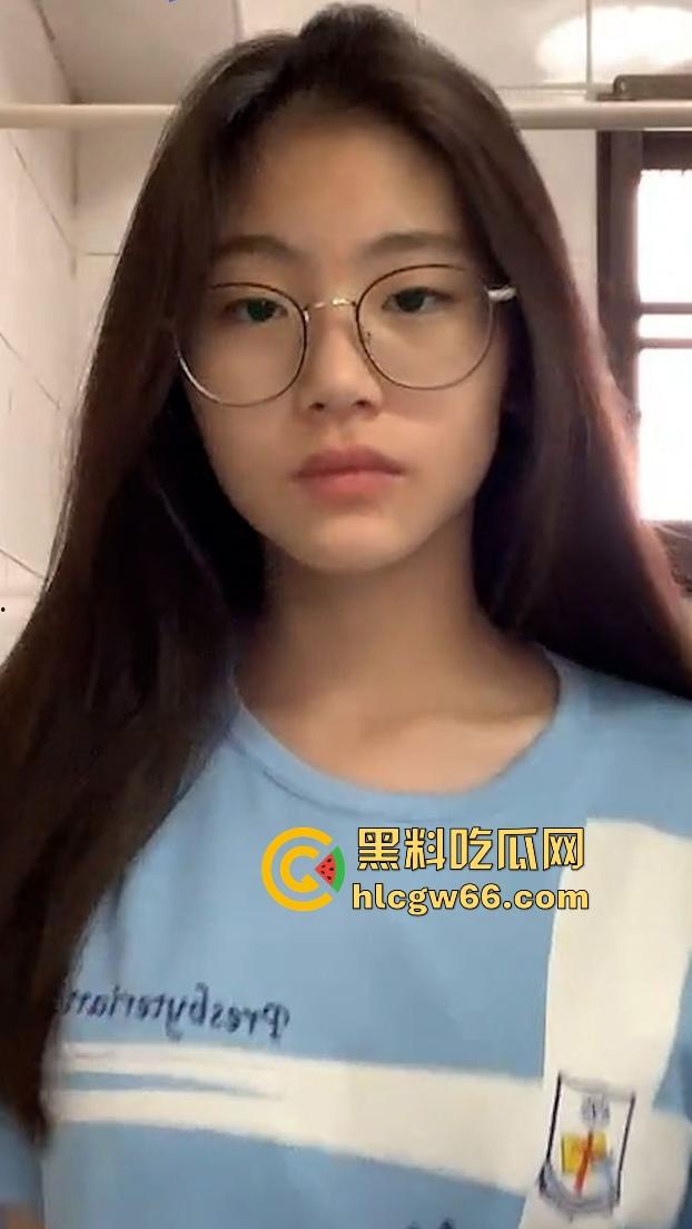 极品反差高中生【林如雪】蜂腰嫩穴人前女神白月光人后校服诱惑 暴力揉捏嫩乳大展母狗风范！-2