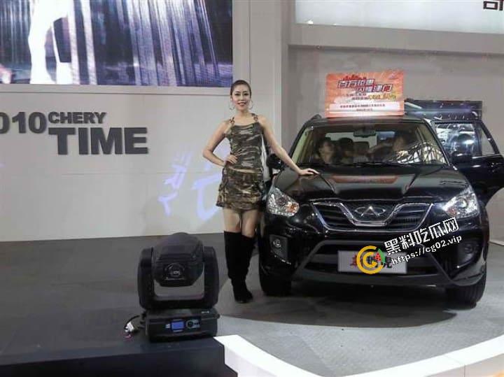 《百度云泄密流出》天津工业大学 模特【王真】外表优雅高冷  实则内心闷骚放浪38P+1V-18