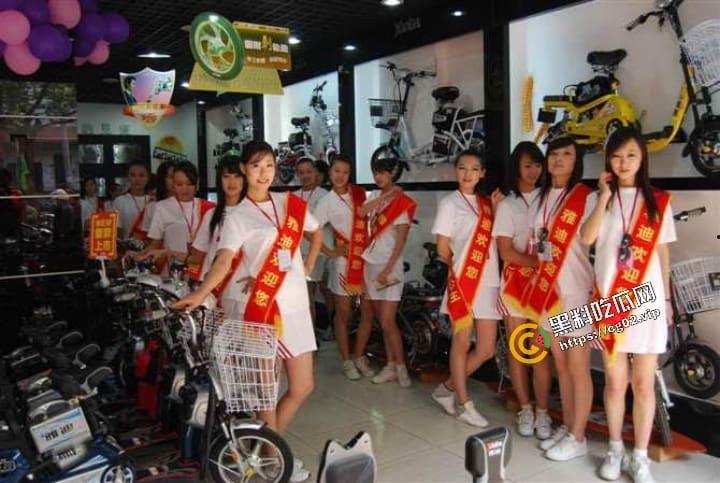 《百度云泄密流出》天津工业大学 模特【王真】外表优雅高冷  实则内心闷骚放浪38P+1V-21